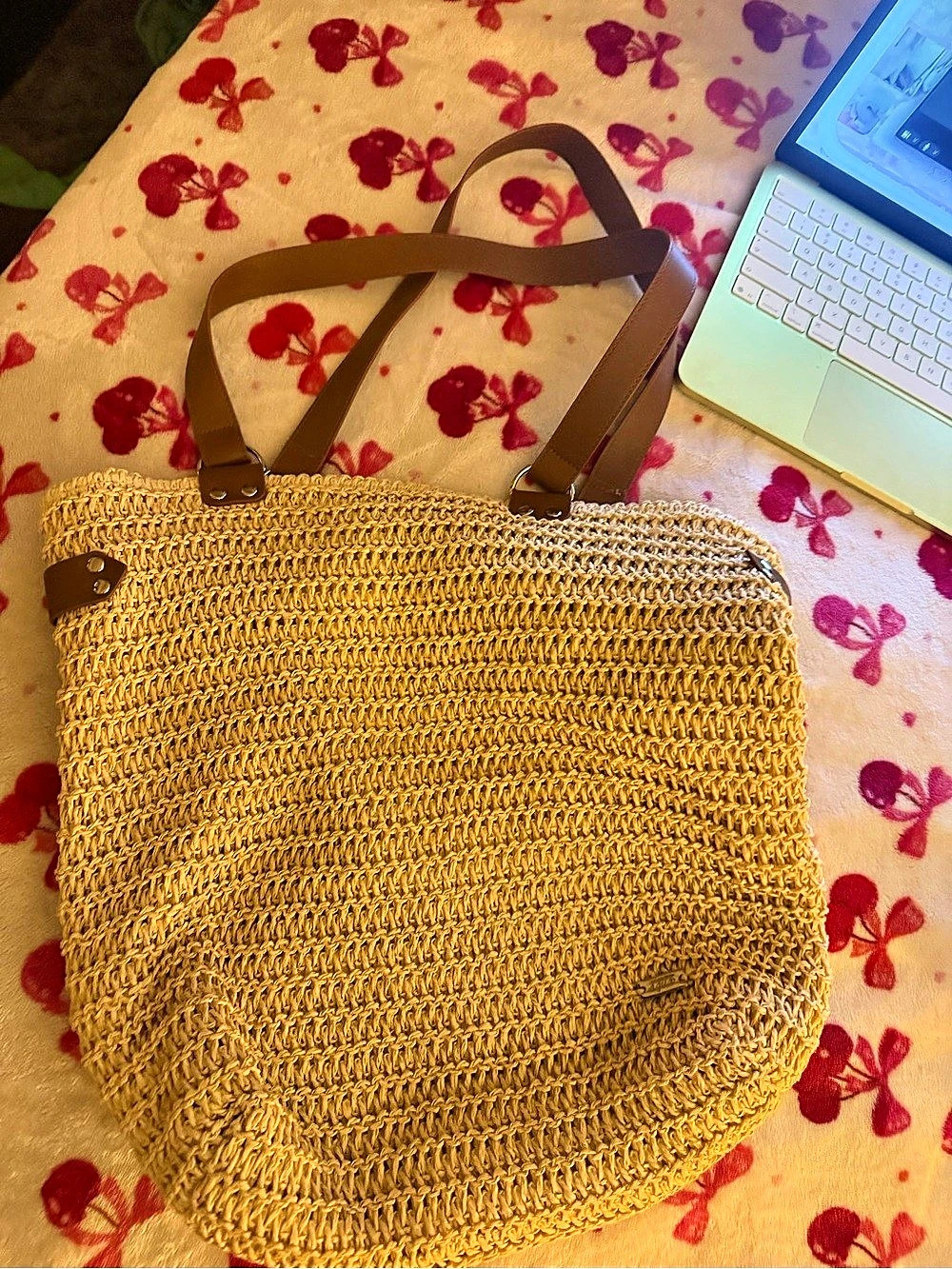Woven Tote in Brown Like New